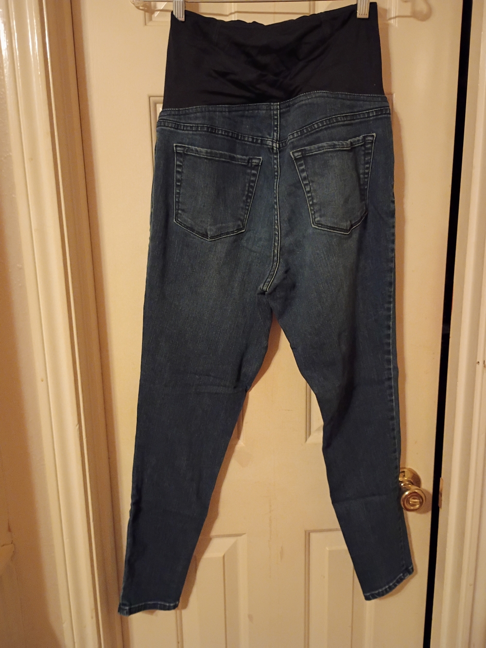 Maternity Jeggings - Picture 2 of 3
